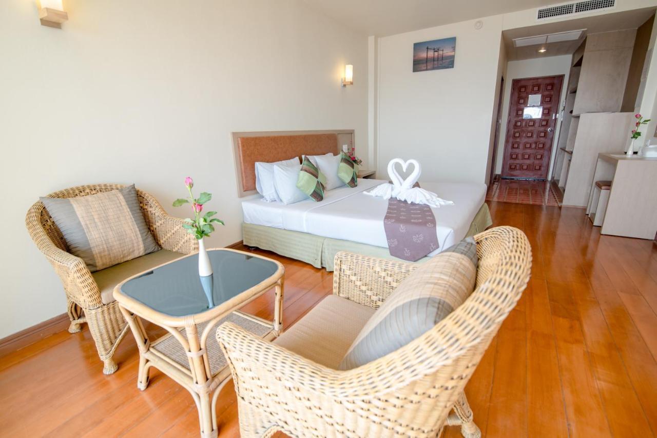 New Travel Beach Hotel&Resort Chao Lao Beach Exterior foto