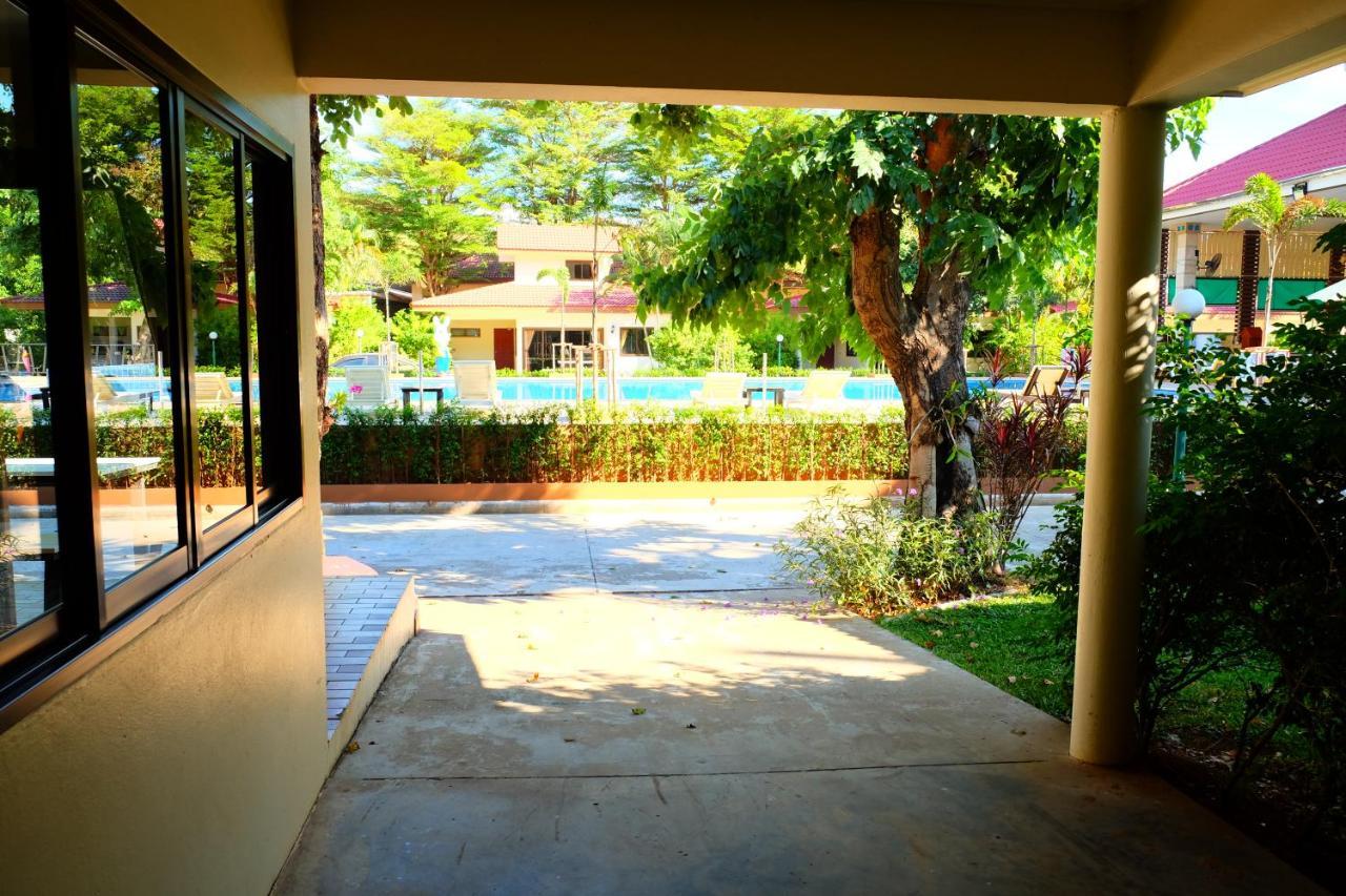 New Travel Beach Hotel&Resort Chao Lao Beach Exterior foto